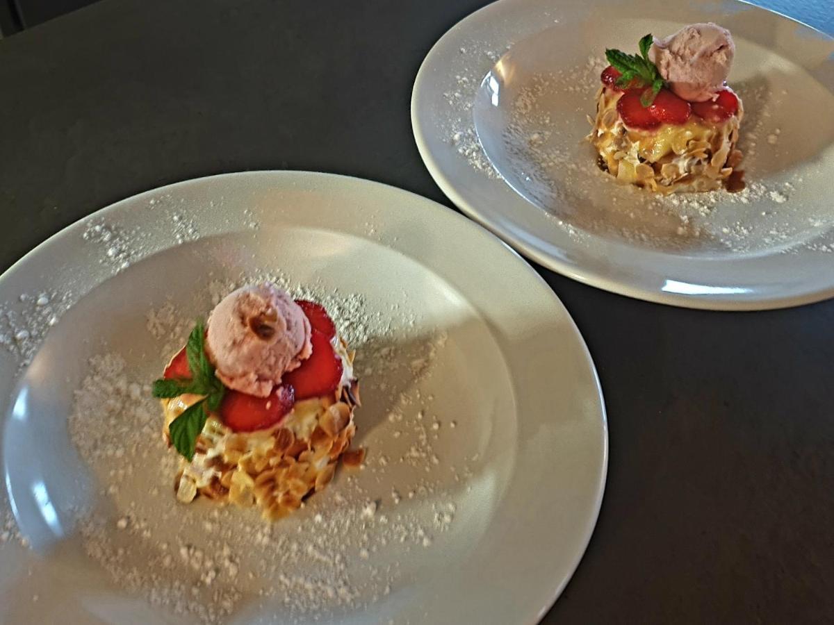 Le Heron Pourpre B&B Gastronomique Cronat Exteriör bild