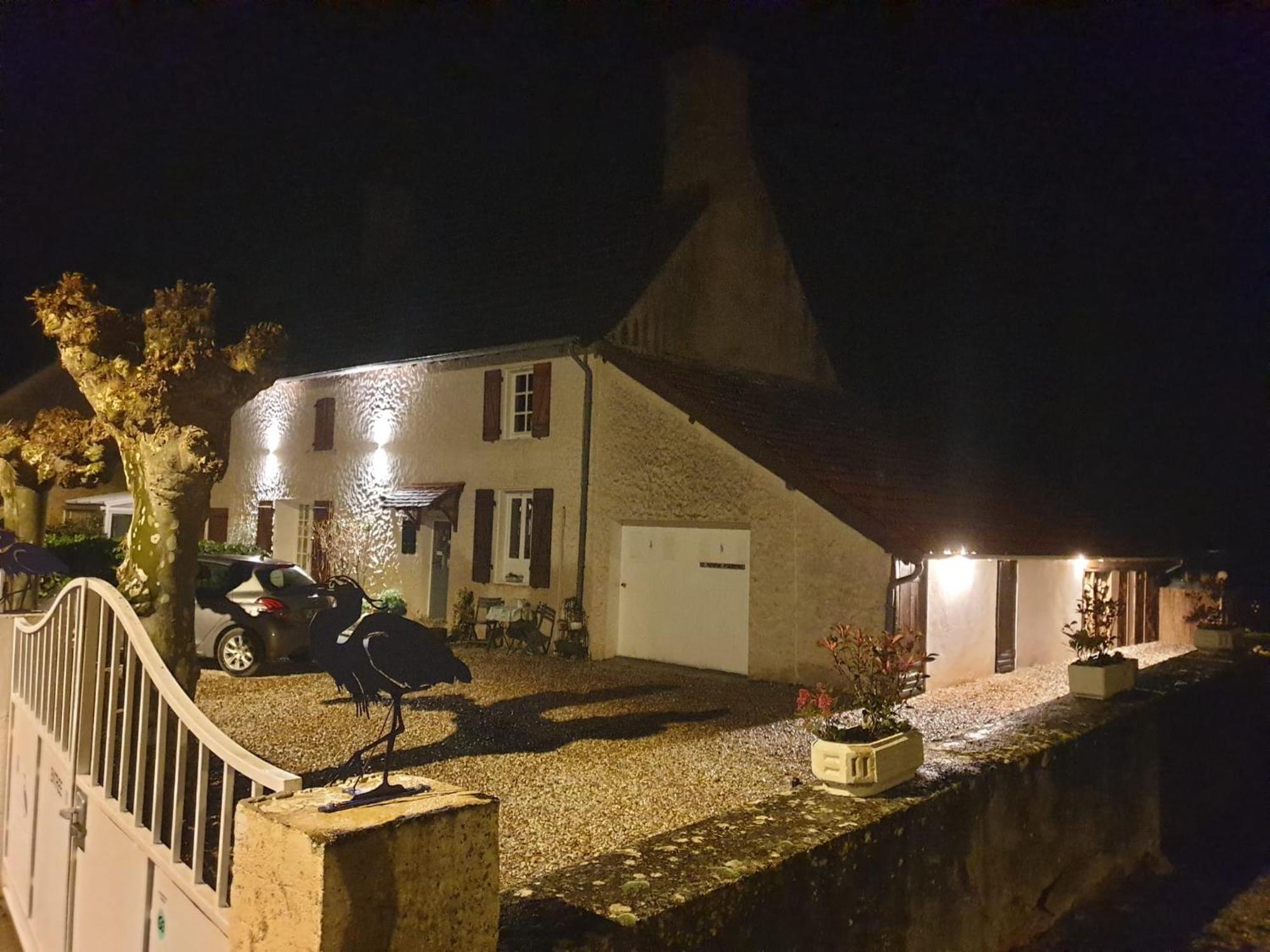 Le Heron Pourpre B&B Gastronomique Cronat Exteriör bild